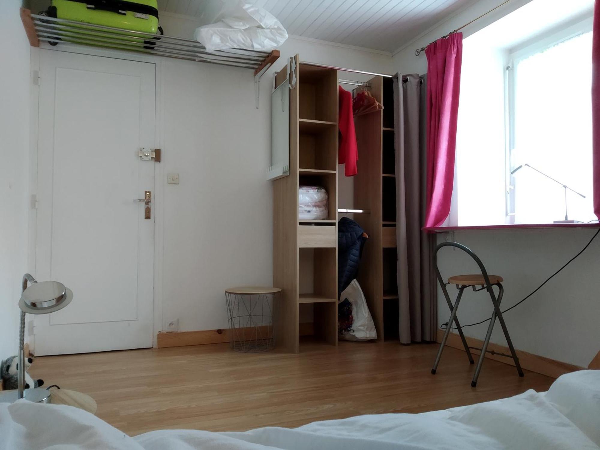 Do Mi Si La Do Re Gite Partage Saint-Carreuc Phòng bức ảnh
